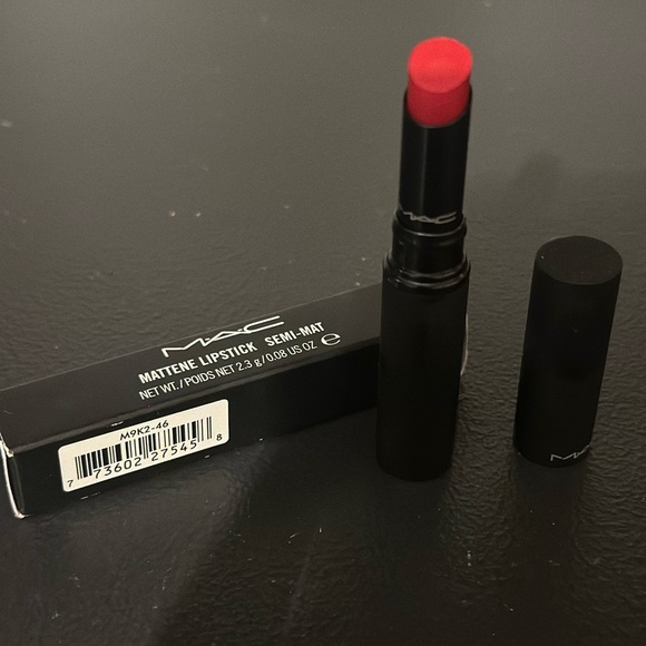 MAC Cosmetics Mattene Semi-Matte Lipstick in ‘Eden Rouge’ - Limited Edition - Picture 3 of 6